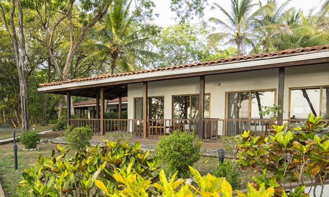 Guanacaste Beachfront Hotels - Sugar Beach Hotel